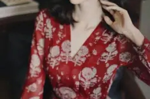 陪玩陪睡仅冰山一角!继关晓彤遭殃后千万网红再曝娱圈猛料 陪玩陪睡仅冰山一角!继关晓彤遭殃后千万网红再曝娱圈猛料