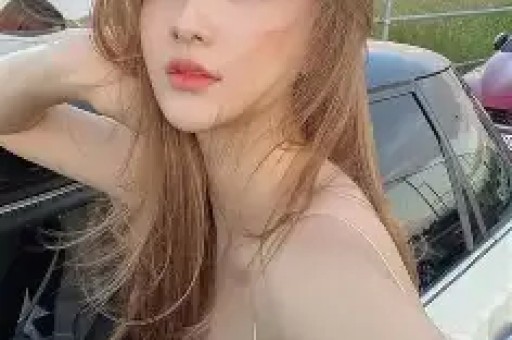 网红任晓艺自曝遭遇严重车祸:9个安全气囊全炸开浑身都是伤 网红任晓艺自曝遭遇严重车祸:9个安全气囊全炸开浑身都是伤