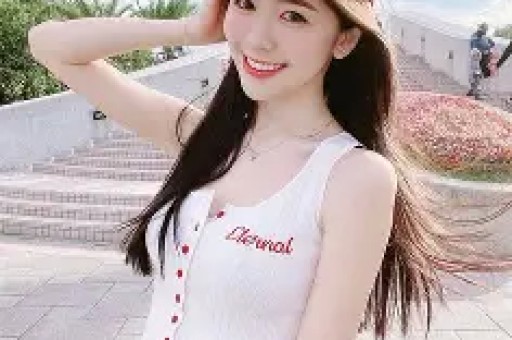 千万粉丝网红白冰偷税被查 抖音客服：是否封禁以通知为准