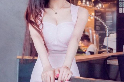 内娱1天4大瓜！顶流恋情、深夜泡酒吧、全身整容一个比一个离谱